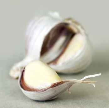 cloves of garlic. 2 cloves garlic, peeled and